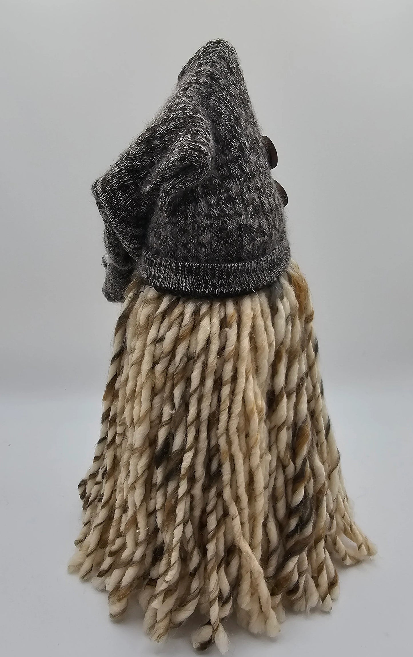 Medium Brown/Tan Gnome